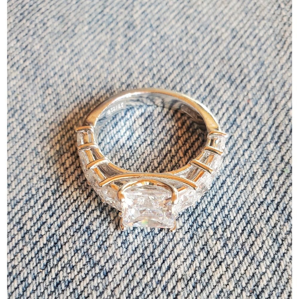 Sterling Silver Princess Cut Clear Crystal Ring with Side Stones Size 9